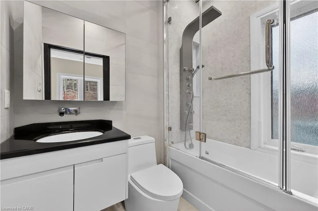 237B Main Street W
