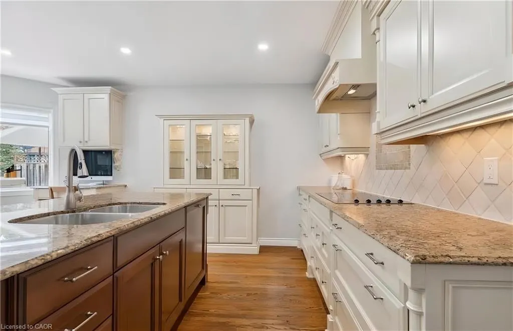 6654 Mockingbird Lane