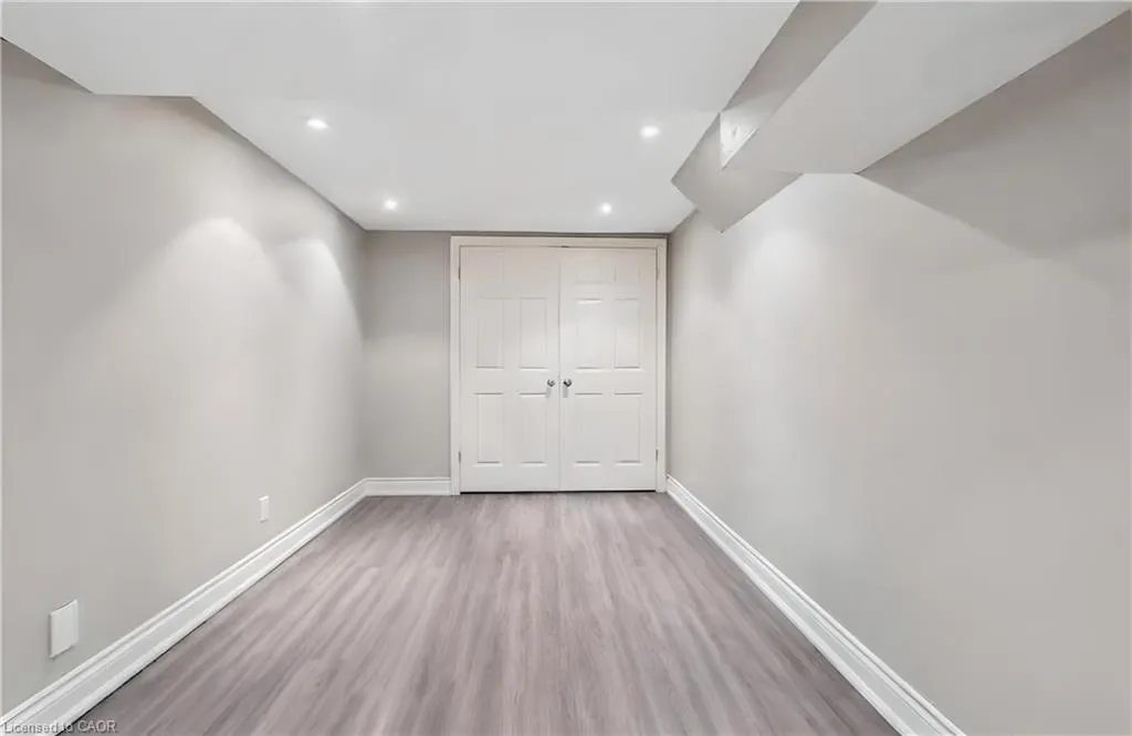 6654 Mockingbird Lane