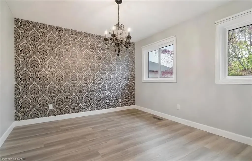 6654 Mockingbird Lane