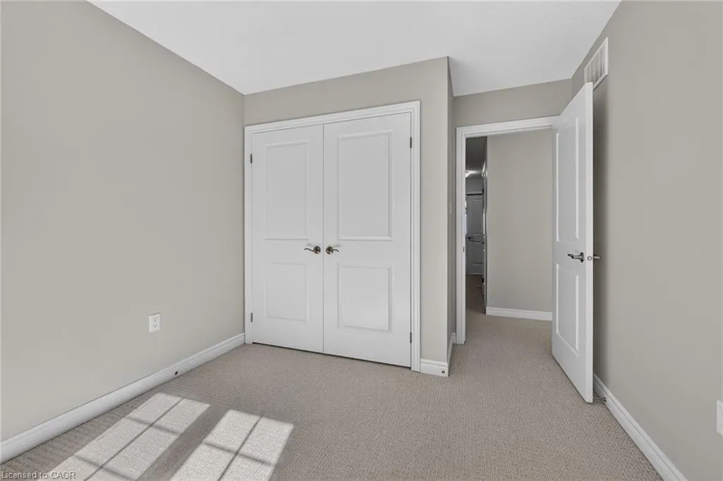 8 Lakelawn Road #22