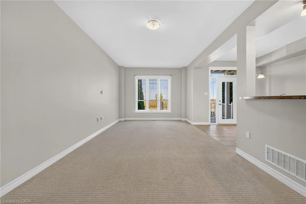8 Lakelawn Road #22