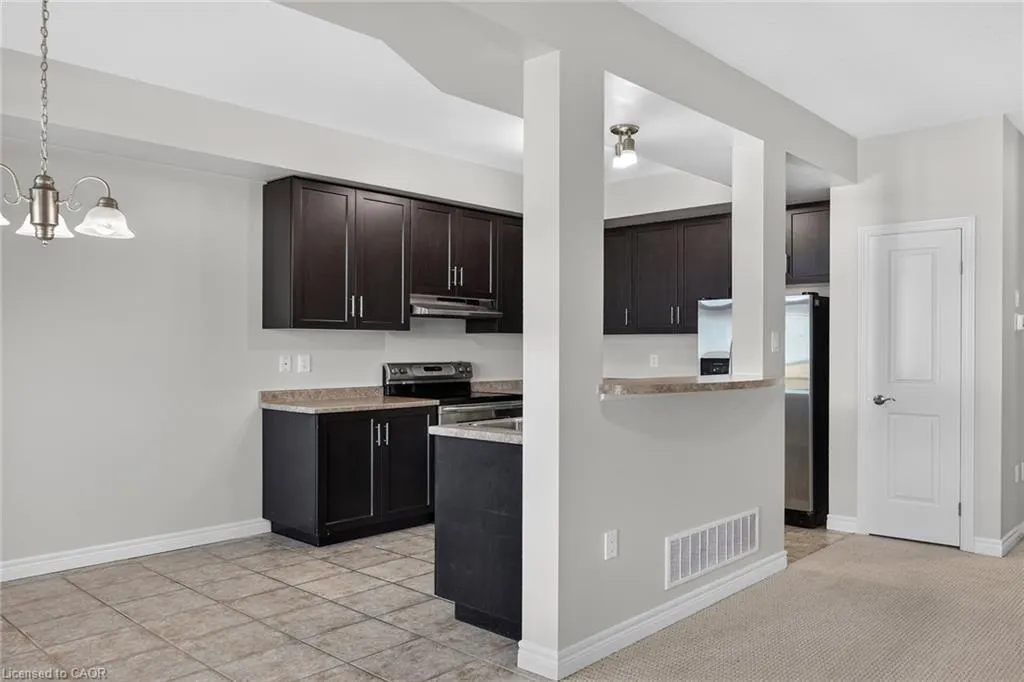 8 Lakelawn Road #22