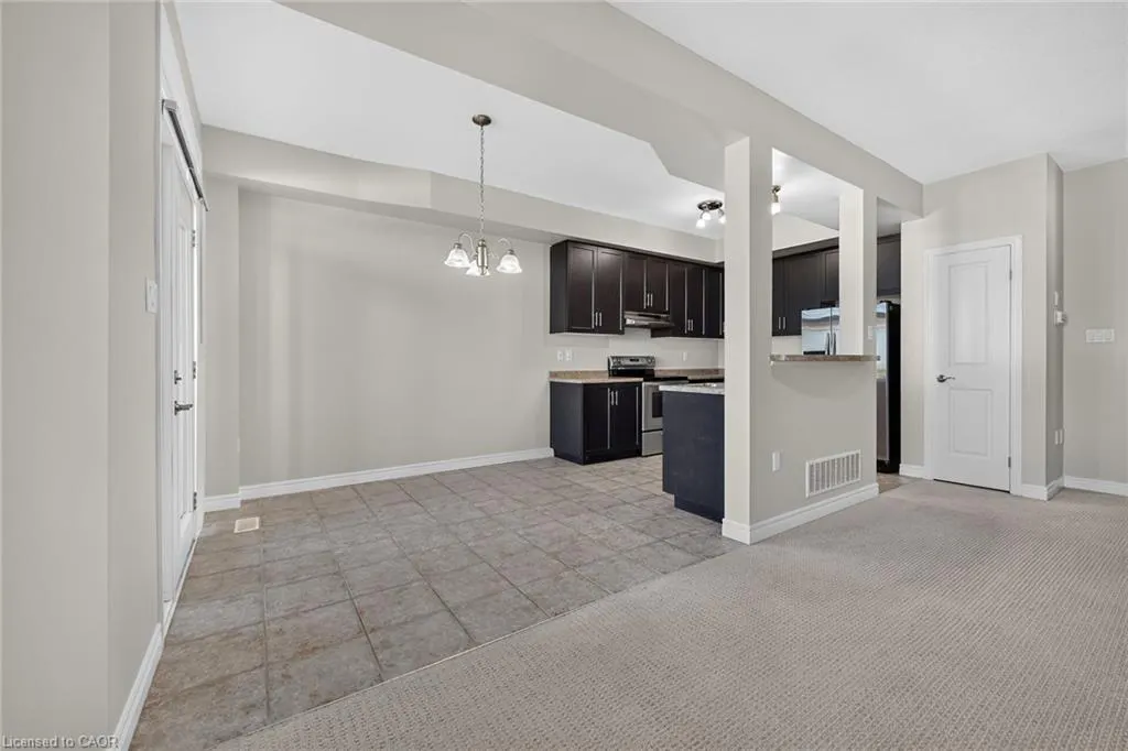 8 Lakelawn Road #22