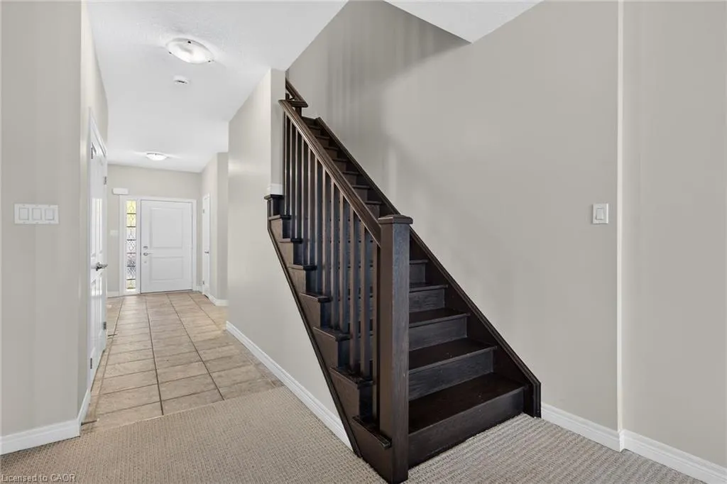8 Lakelawn Road #22