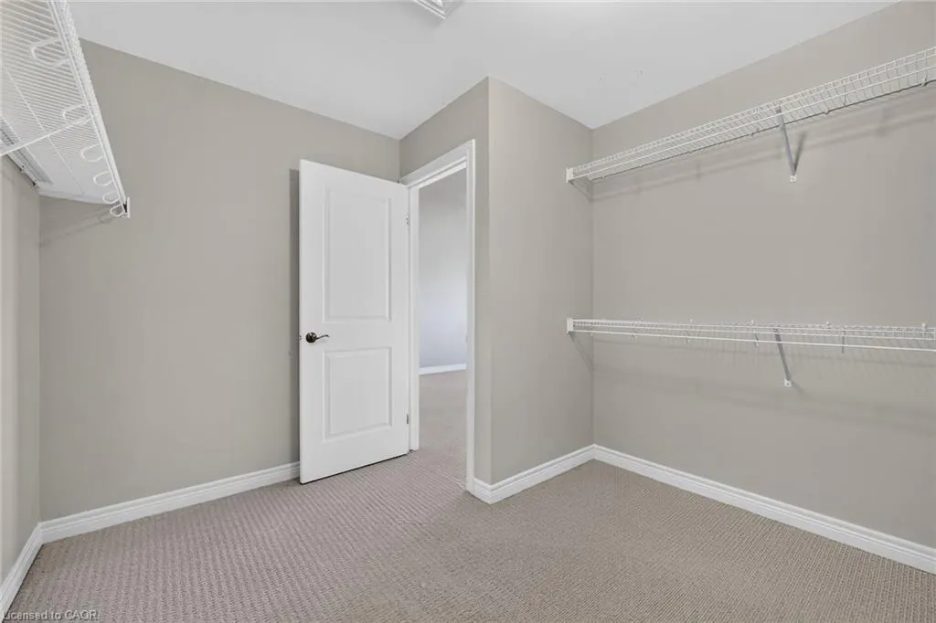 8 Lakelawn Road #22