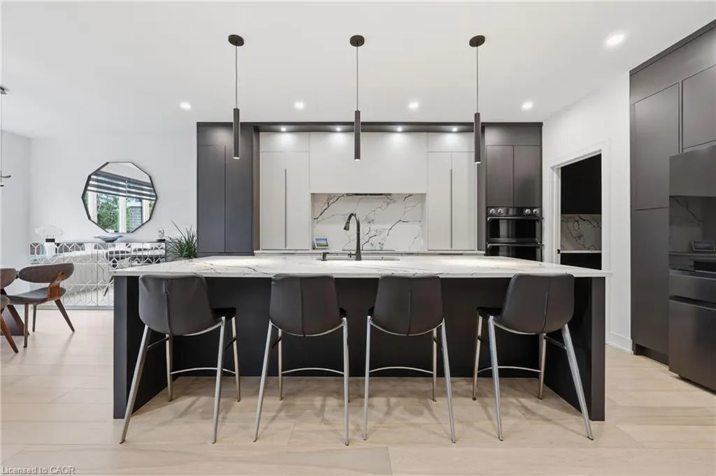 14 Bergenstein Crescent