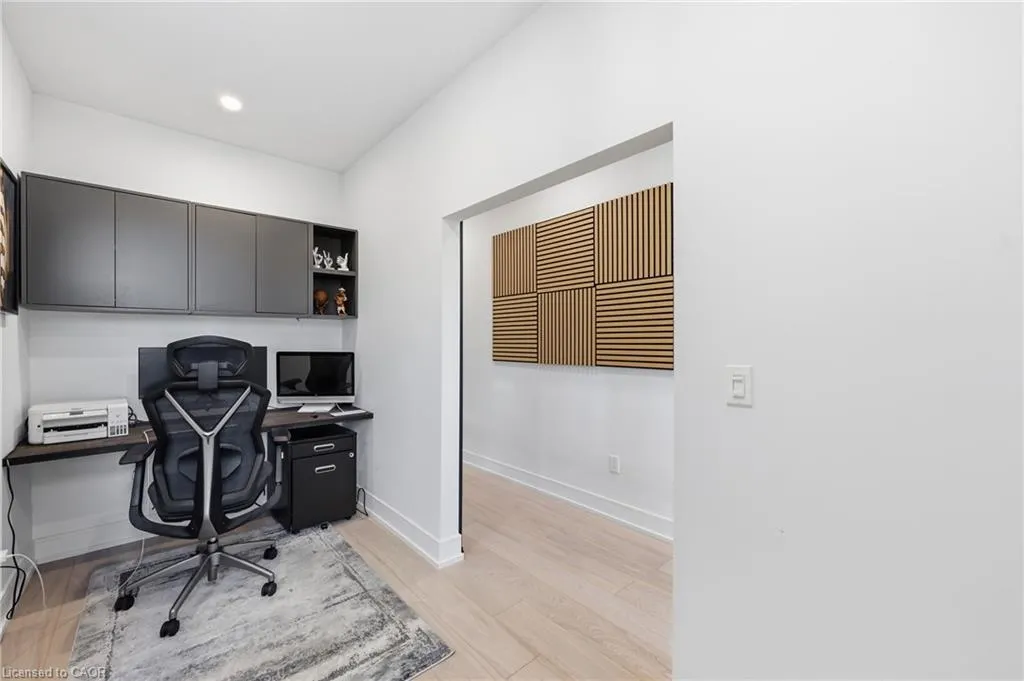 14 Bergenstein Crescent