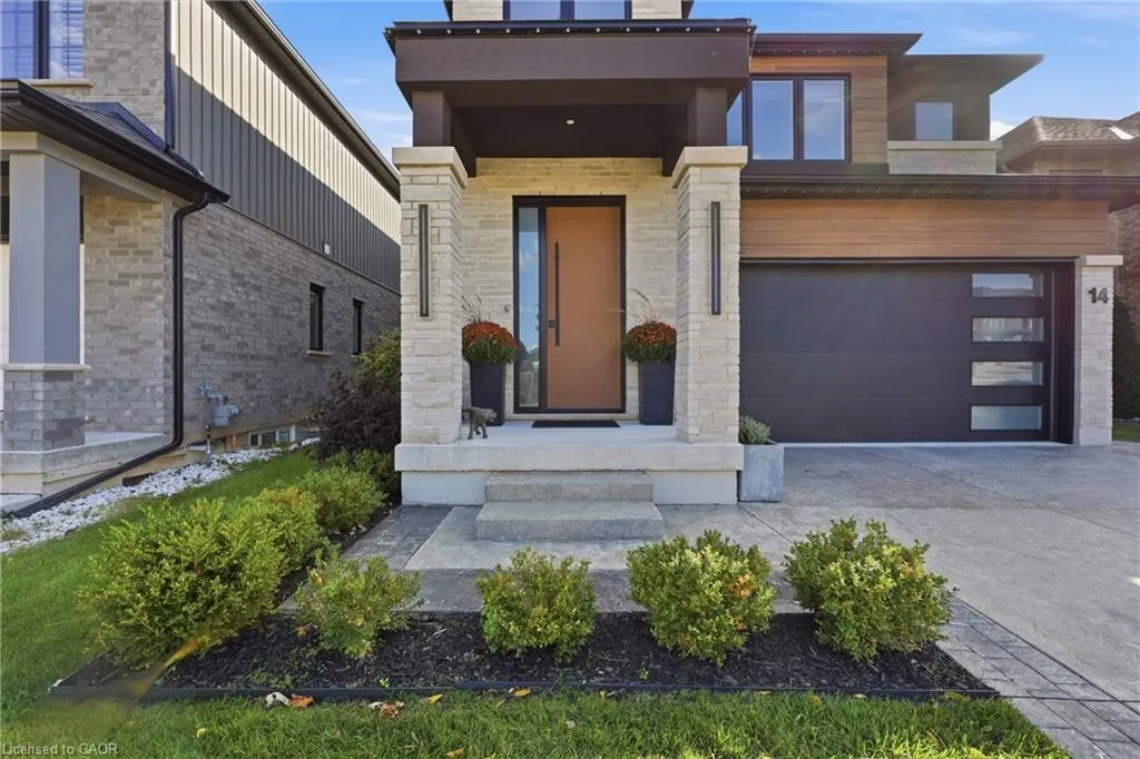 14 Bergenstein Crescent
