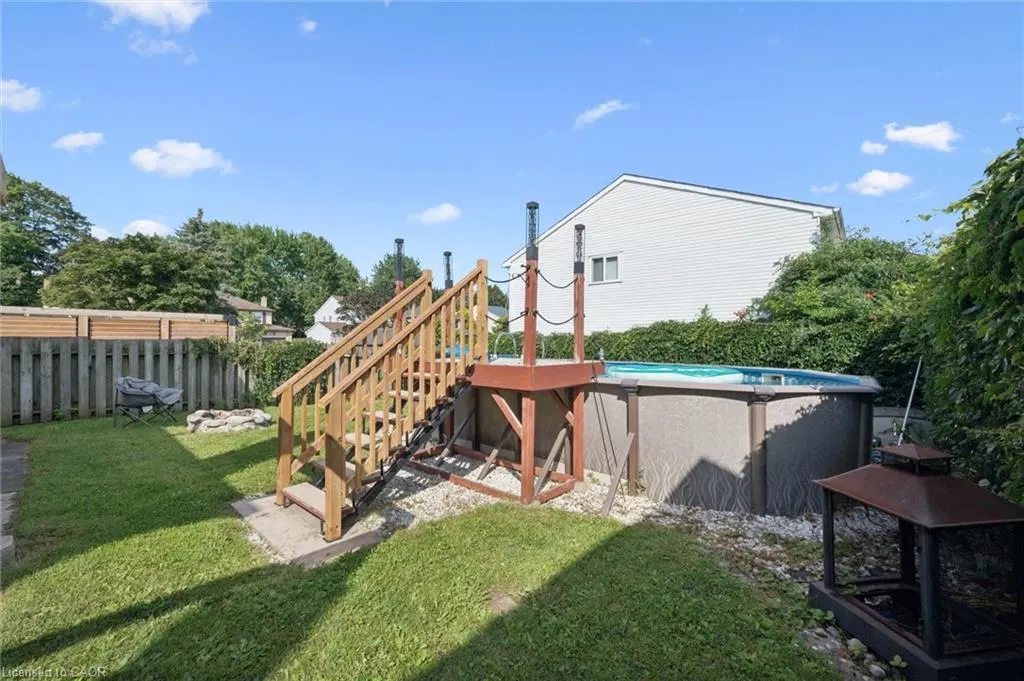 54 Royal Orchard Place