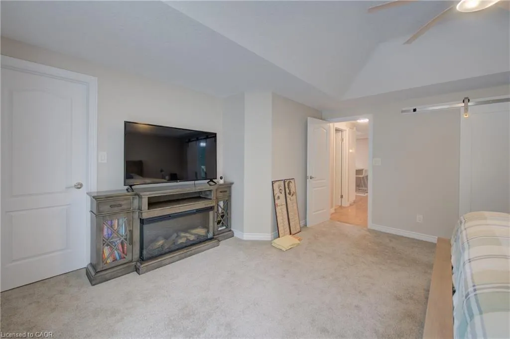 574 Clipper Drive