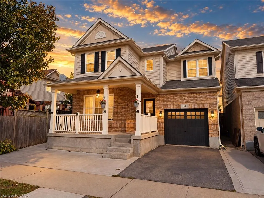 84 Holland Circle
