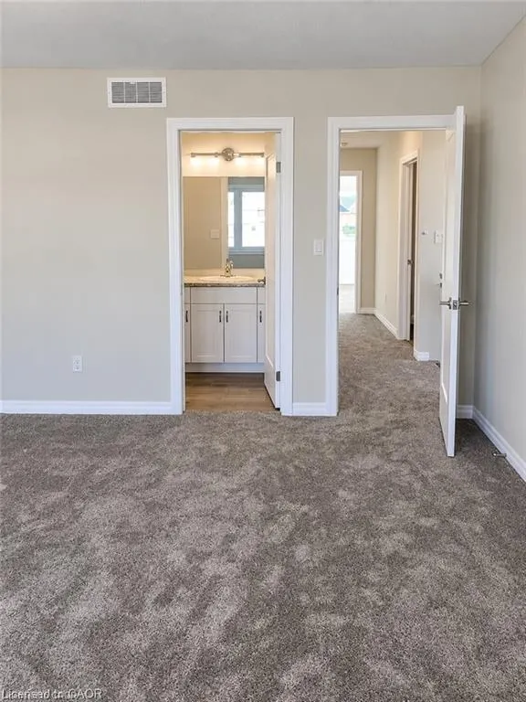 74 Keba Crescent