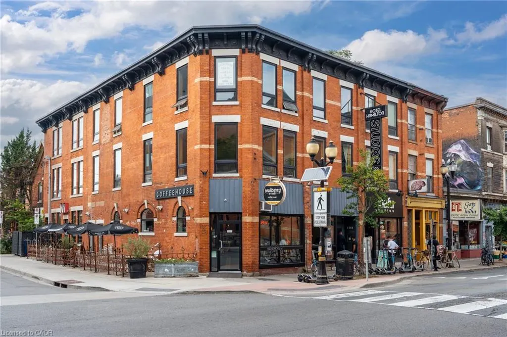 197 James Street N #206