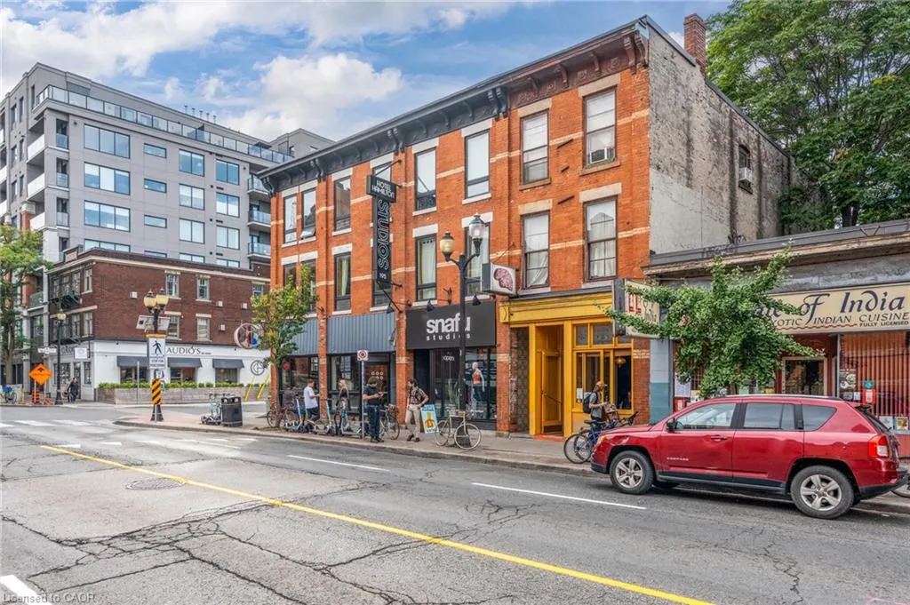 197 James Street N #206