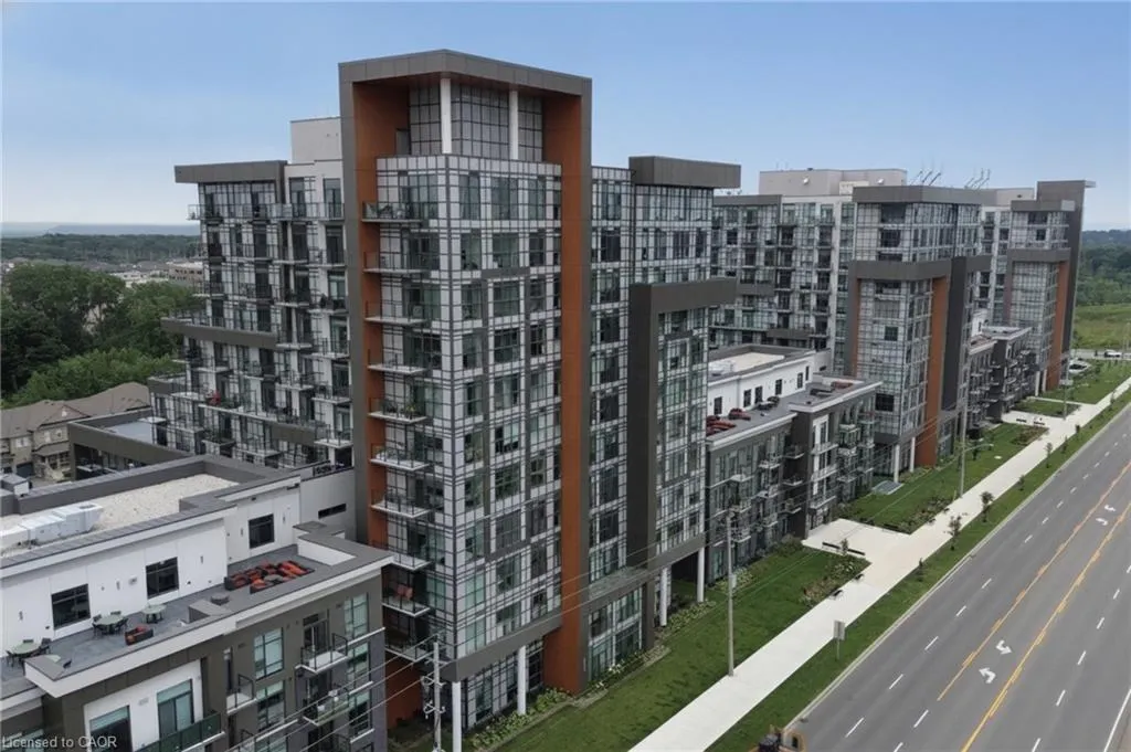 470 Dundas Street E #1213