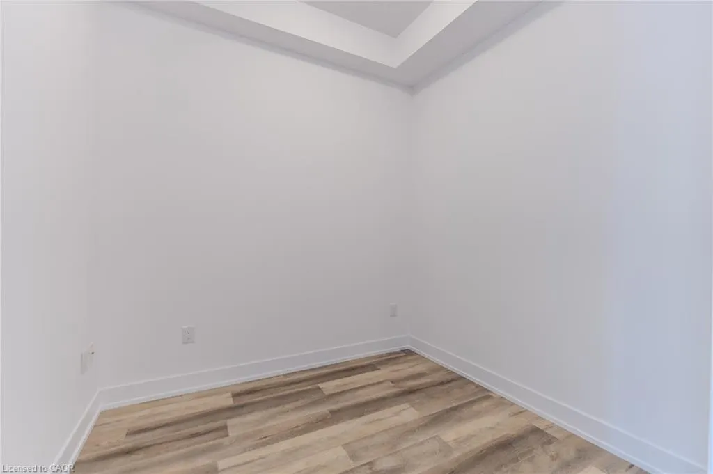 470 Dundas Street E #1213