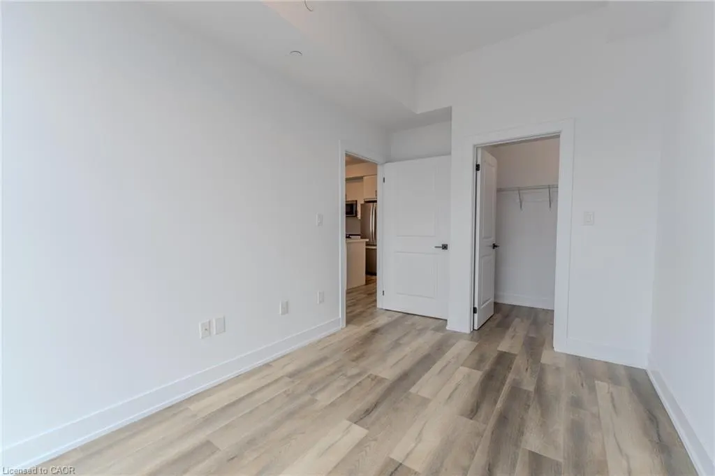470 Dundas Street E #1213