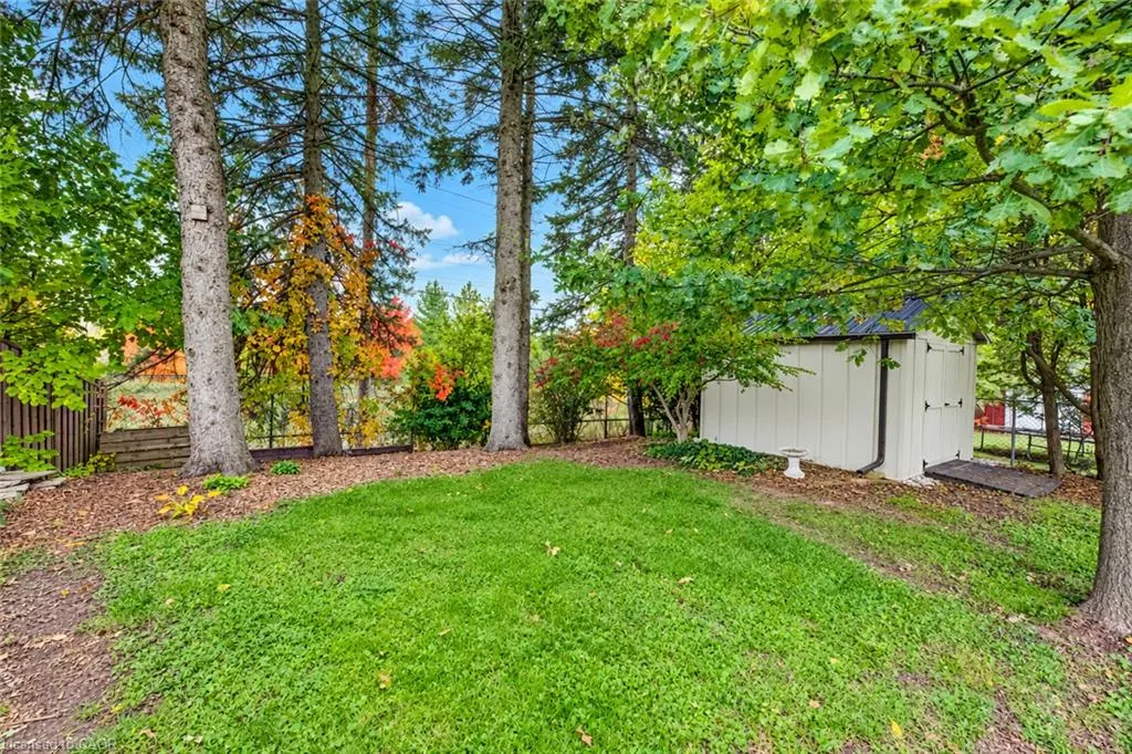 404 Lakeview Drive
