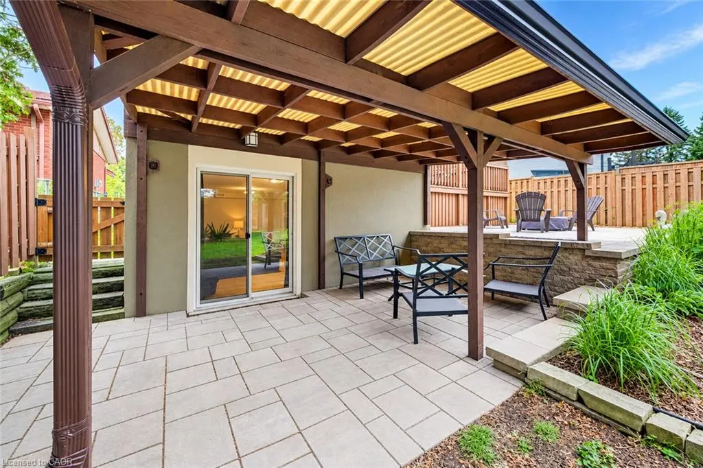 404 Lakeview Drive