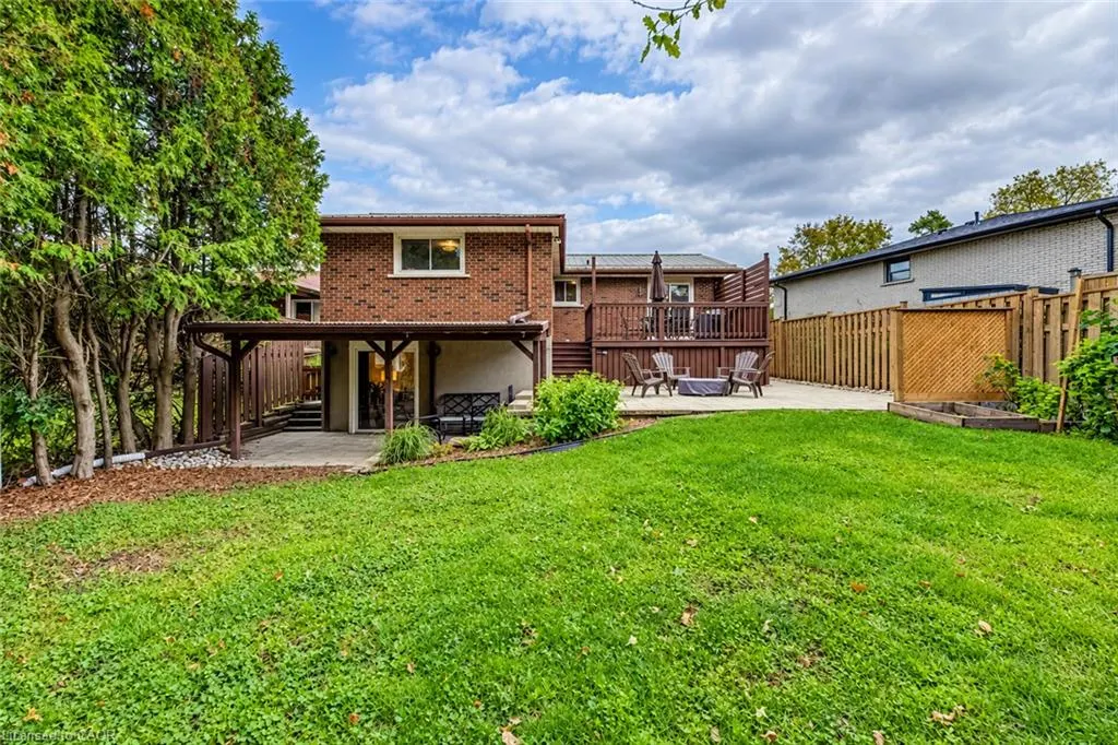 404 Lakeview Drive