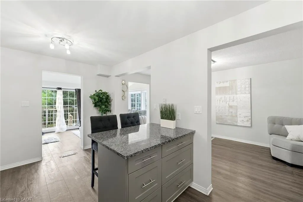283 Fennel Street