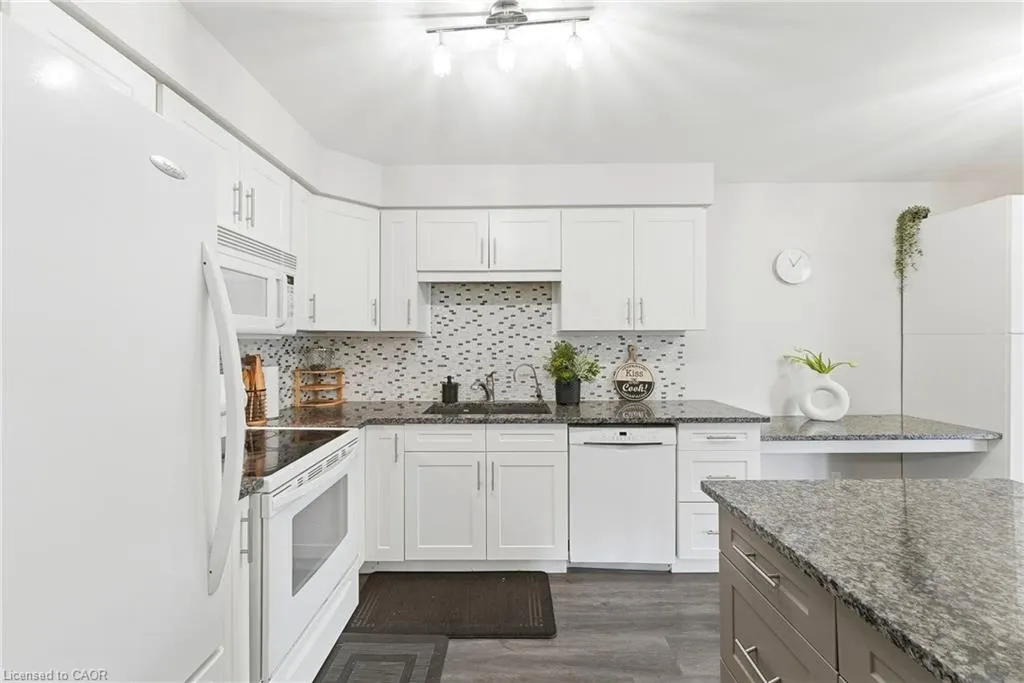 283 Fennel Street