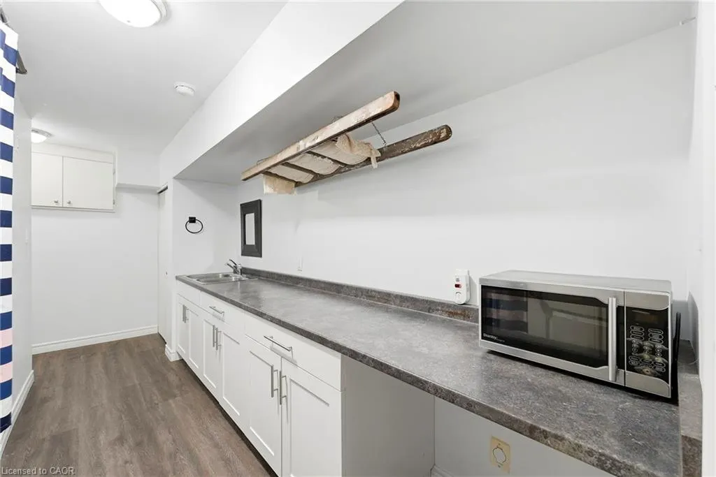 283 Fennel Street