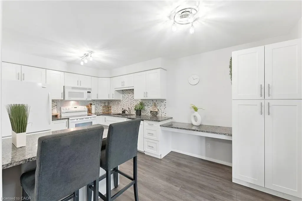 283 Fennel Street