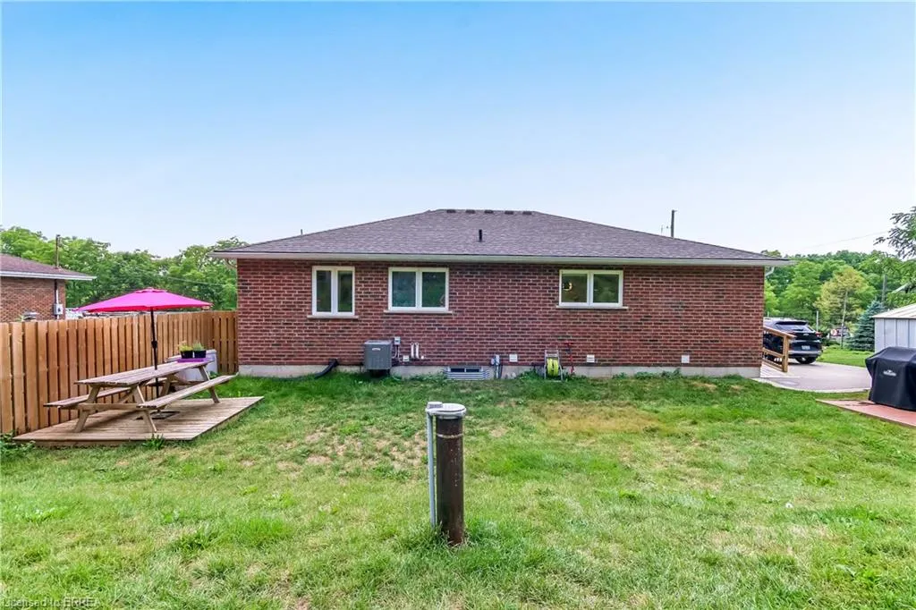 584616 Beachville Road