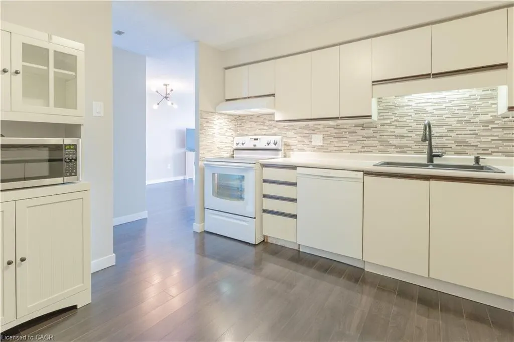 55 Green Valley Drive #1508