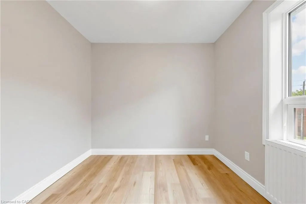71 Sanford Avenue S #Unit 8
