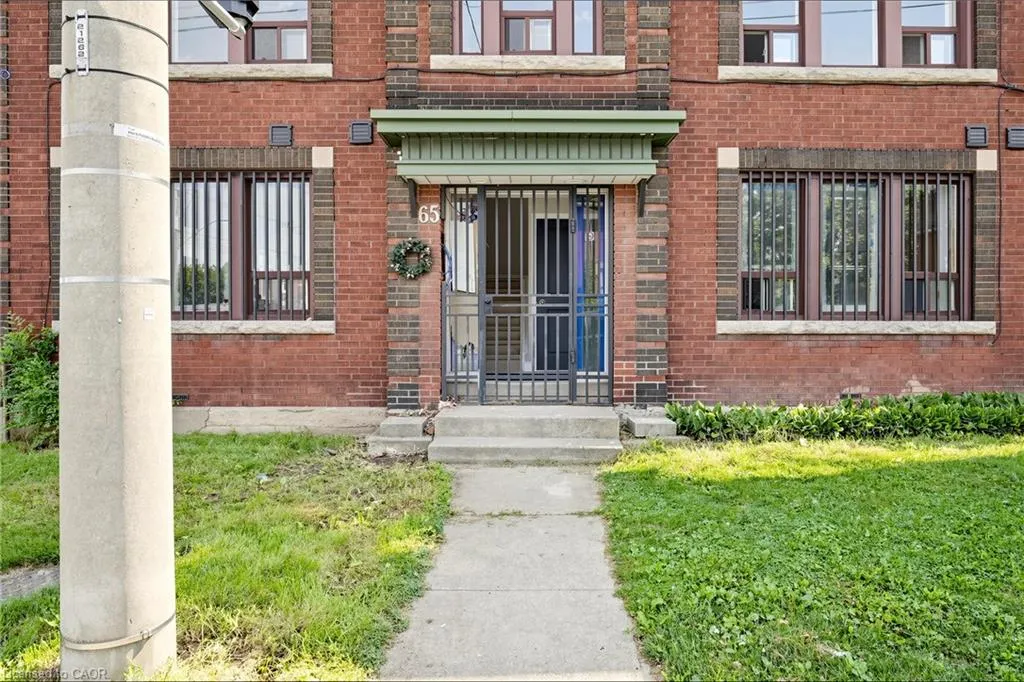 71 Sanford Avenue S #Unit 9
