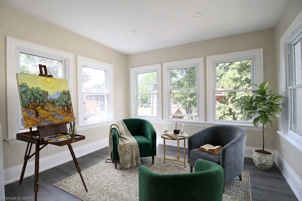 70 Spadina Avenue #2