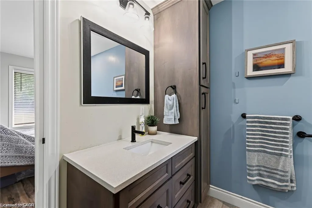 729 6th Concession Rd Enr