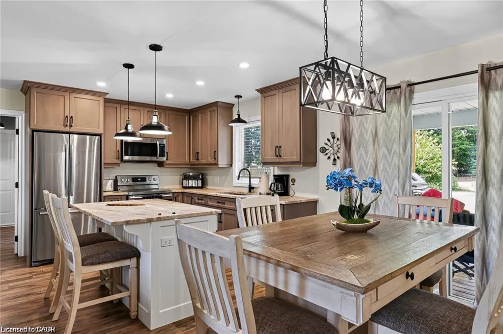 729 6th Concession Rd Enr