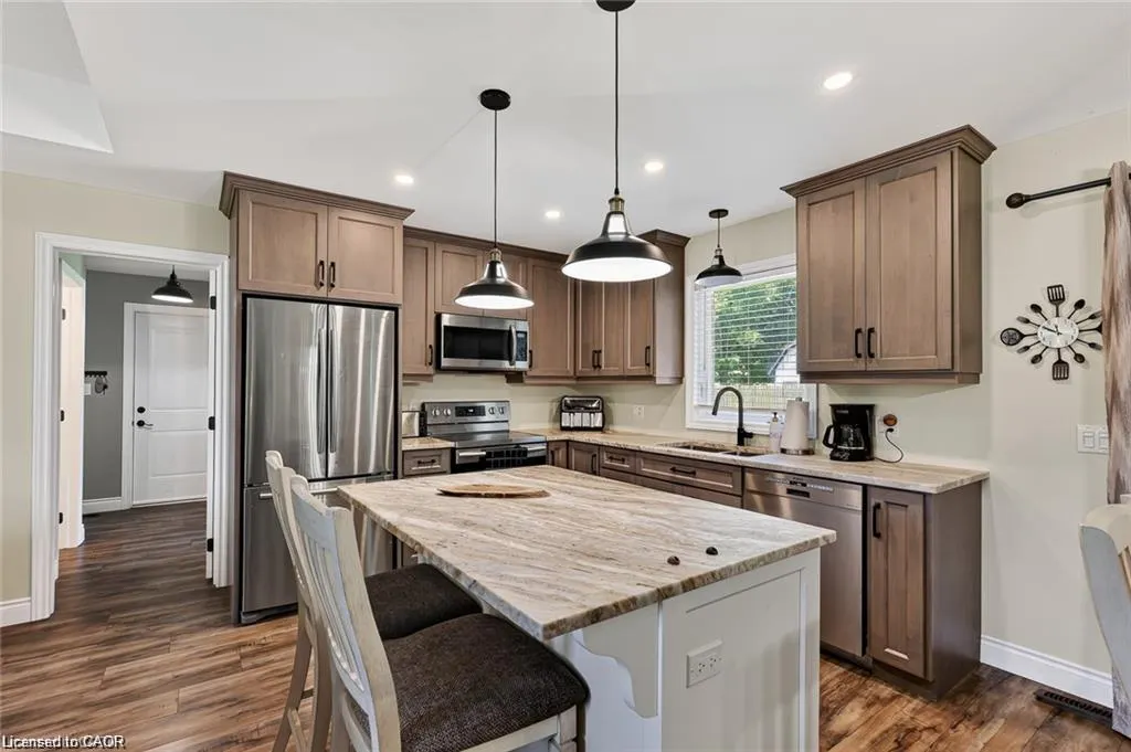 729 6th Concession Rd Enr