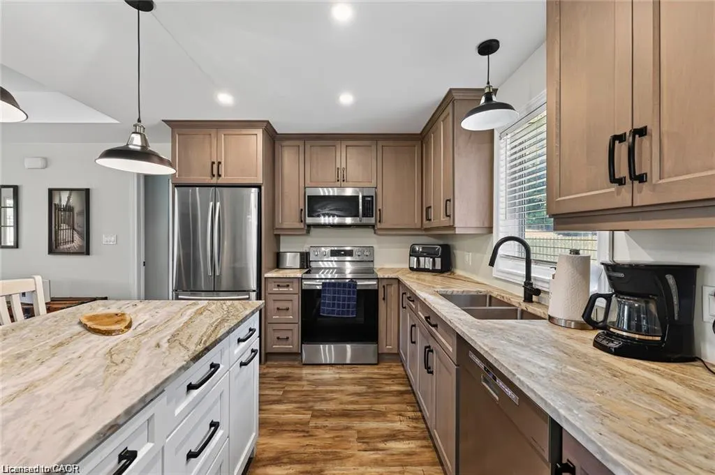 729 6th Concession Rd Enr