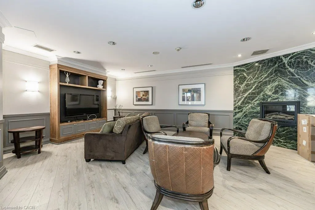 2391 Central Park Drive #209
