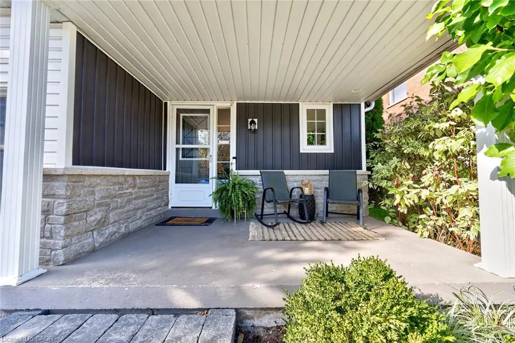32 Primeau Avenue