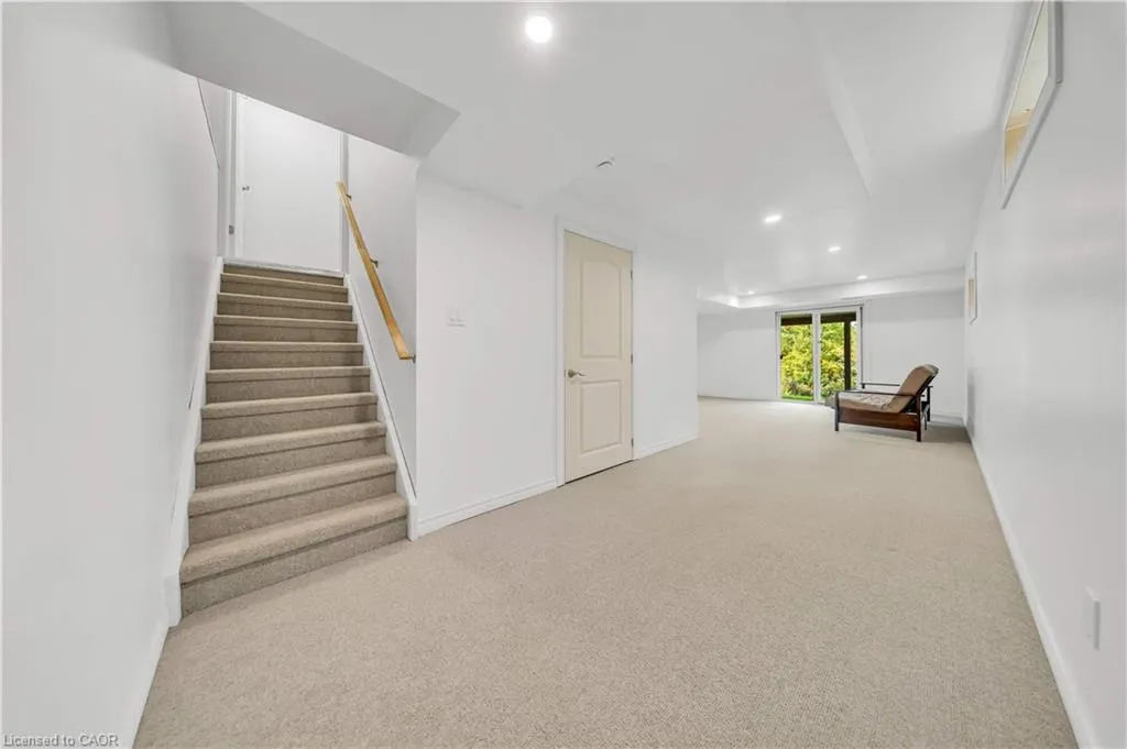 365 Woodbine Avenue