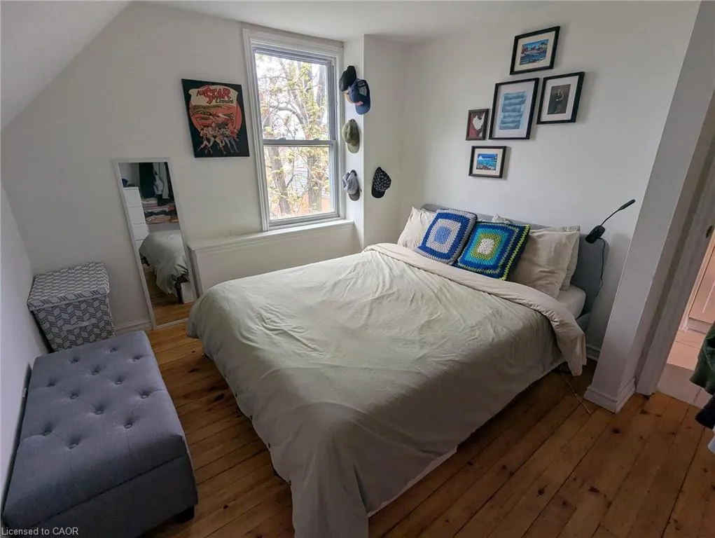 209 George Street #3