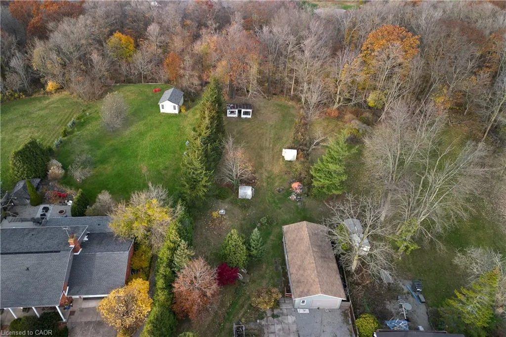 49 Ridge Road E