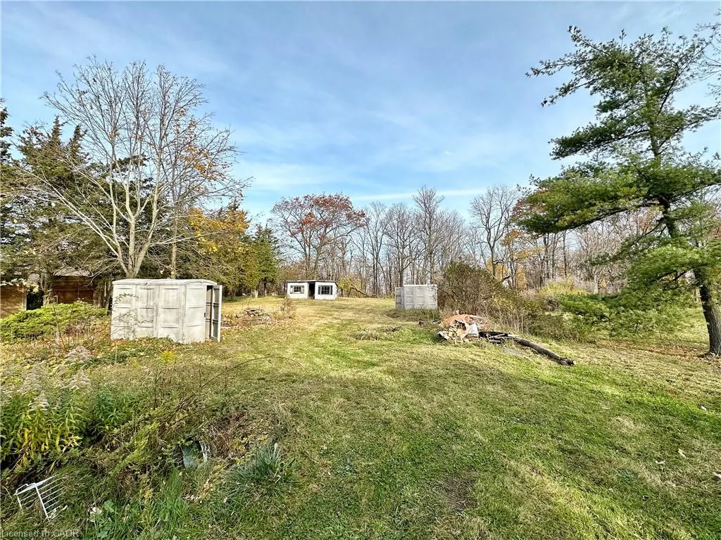 49 Ridge Road E