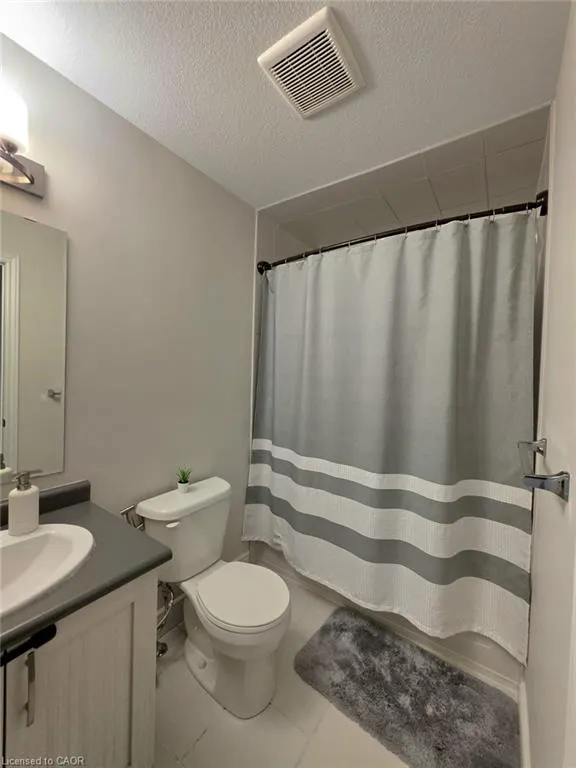 1989 Ottawa Street S #40