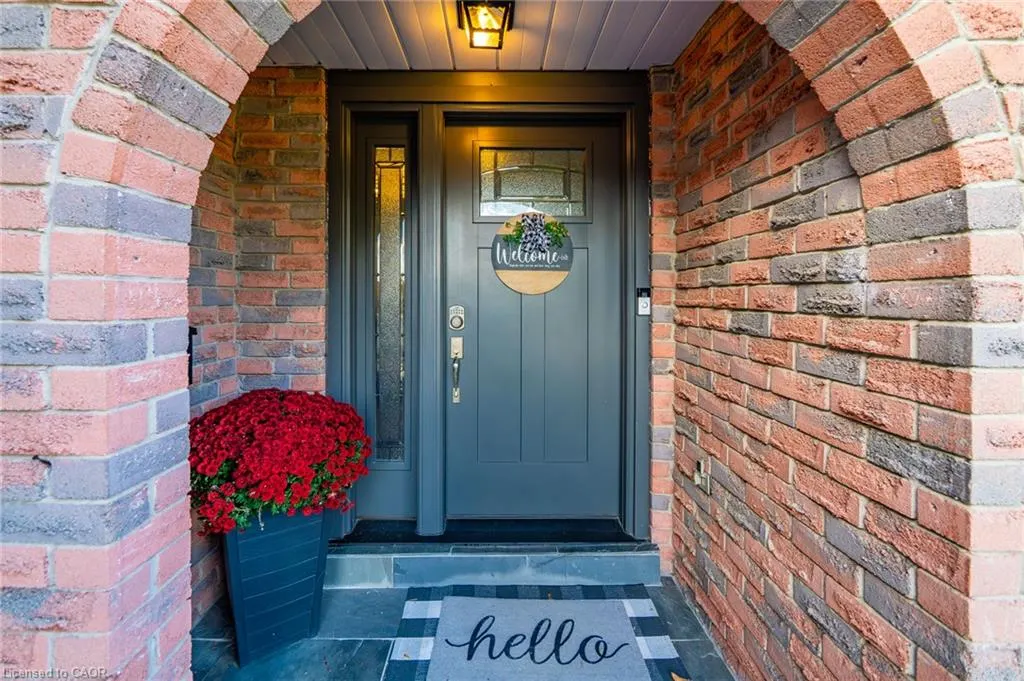 2595 Cavendish Drive
