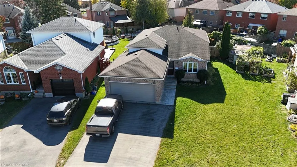 7 Jade Court
