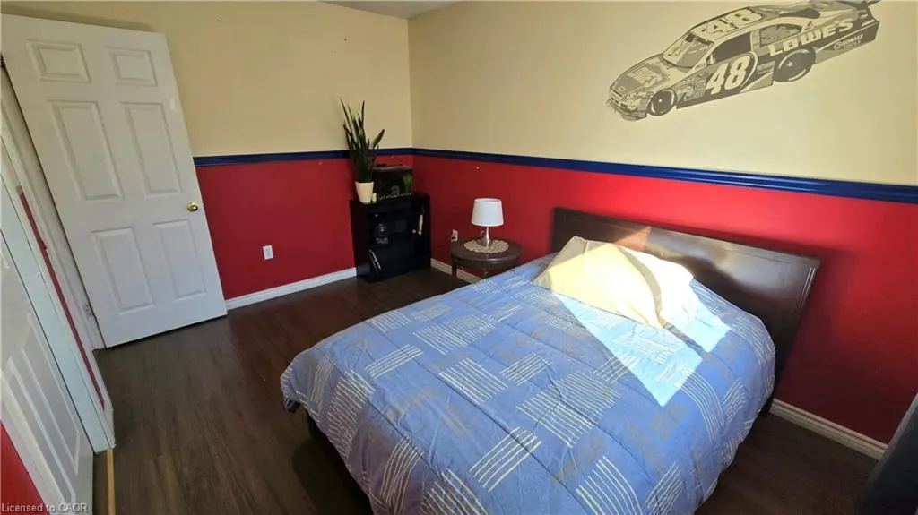 7 Jade Court