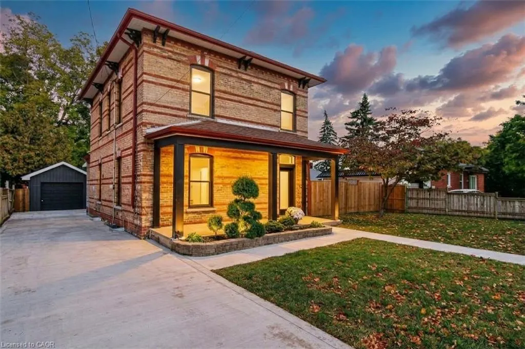 657 Frances Street