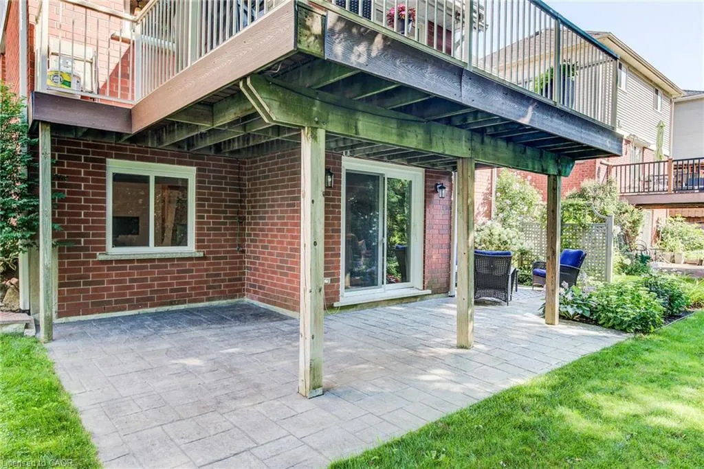 39 Oliver Court SE